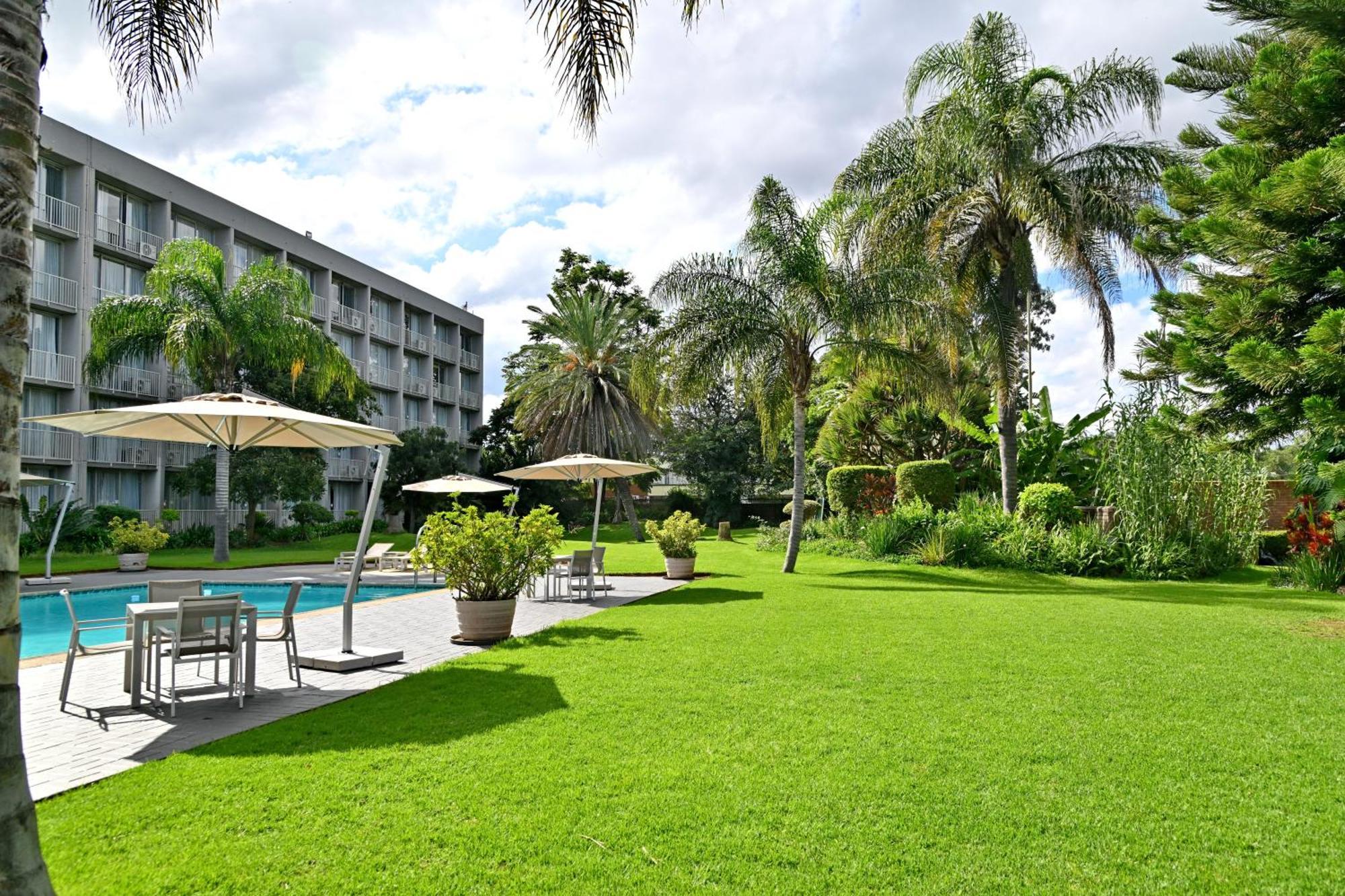 Holiday Inn - Bulawayo By Ihg Extérieur photo