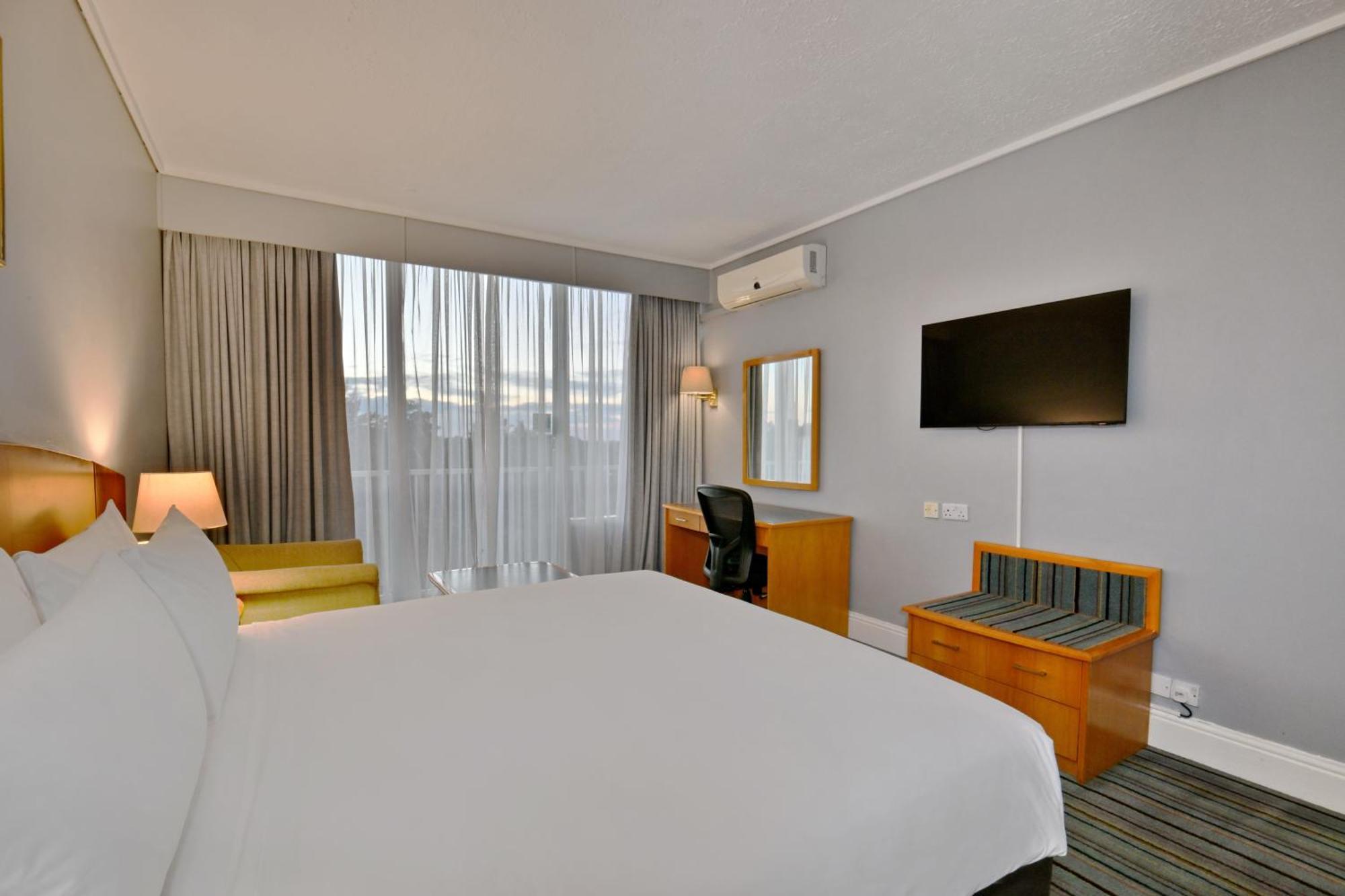 Holiday Inn - Bulawayo By Ihg Extérieur photo