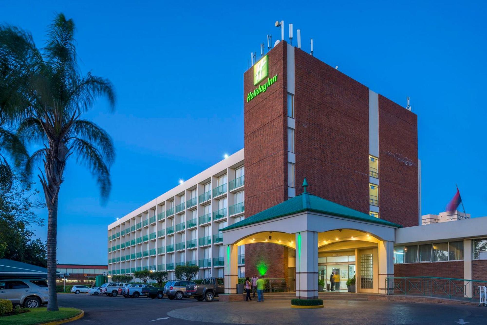 Holiday Inn - Bulawayo By Ihg Extérieur photo